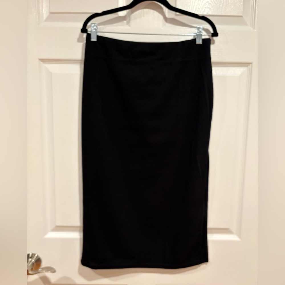 NWT Halara Midi skirt